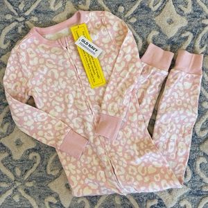 NWT Old Navy Cheetah Print Pajamas